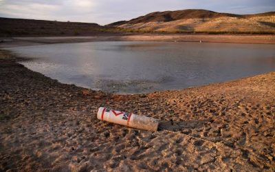 FEDS TELL 3 US STATES TO CUT WATER USE BY UP TO 20%
